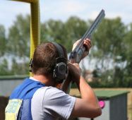 Соревнования по спортингу - стрелково-охотничье многоборье от оружейного салона "Артемида"
