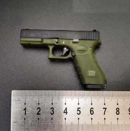 Пистолет модель металлическая Glock 17 зелёный
