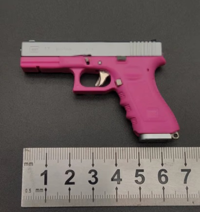 Пистолет модель металлическая Glock 17 розовый